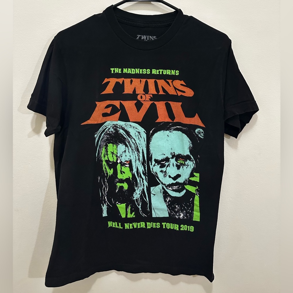 💀2 for $80 💀 Vintage Marilyn Manson and Rob Zombie tour t-shirt in Medium